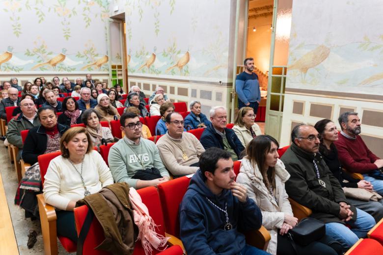 Presentación de la revista 'Estación de Penitencia' en Fuente Obejuna