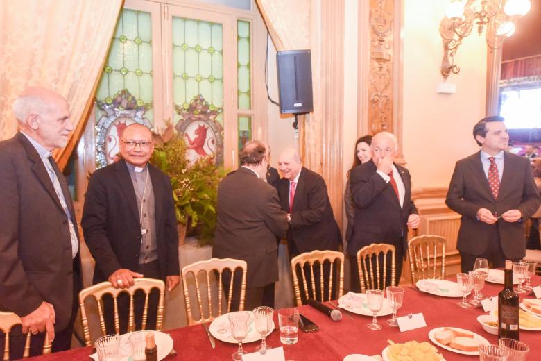 Almuerzo solidario de la Fundación Bangassou en el Círculo de la Amistad