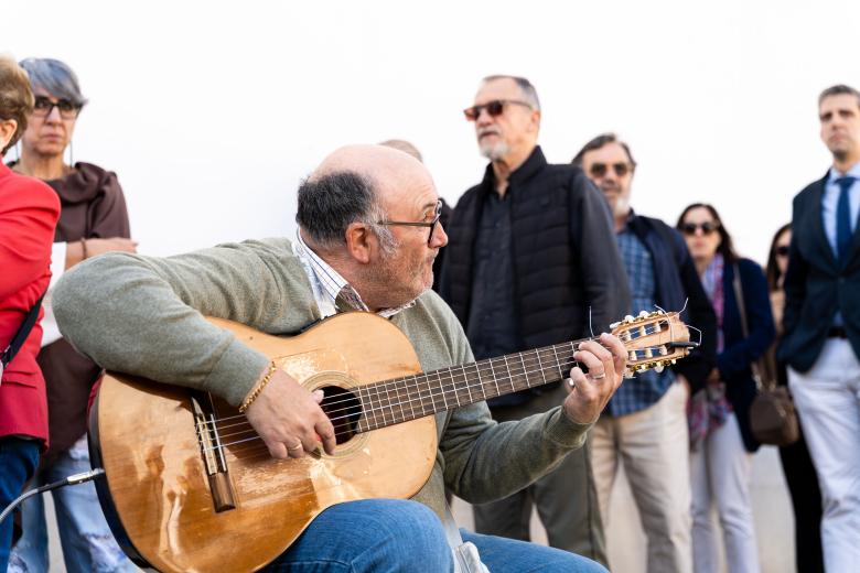 Misa y ambiente Viernes de Dolores en la plaza de Capuchinos de Córdoba 2026