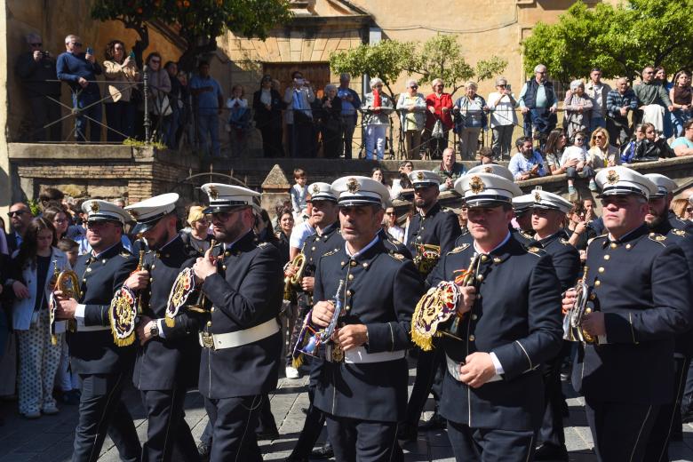 Hermandad del Rescatado durante su salida el Domingo de Ramos