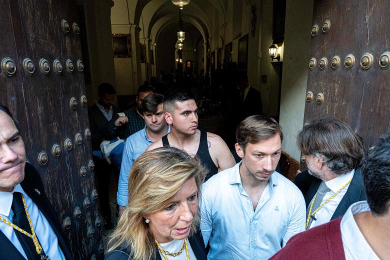 San Rafael se queda en el templo