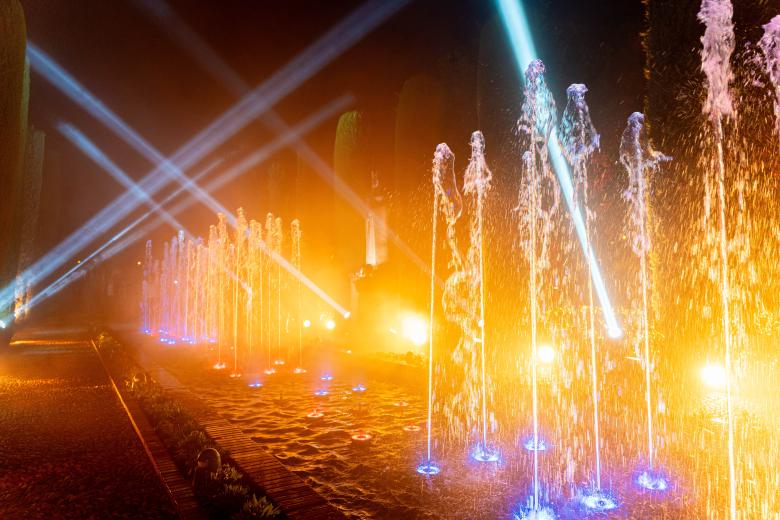 El espectáculo "Naturaleza Encendida: Navegantes" en el Alcázar de los Reyes Cristianos de Córdoba