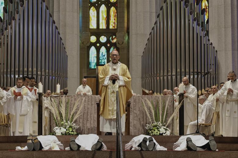 Ordenaciones sacerdotales en la Basílica de la Sagrada Familia, en Barcelona
