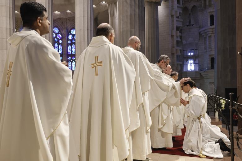 Ordenaciones sacerdotales en la Basílica de la Sagrada Familia, en Barcelona