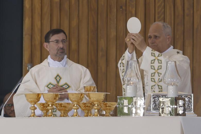 El papa León XIV oficia la misa del Corpus Christi este domingo en la Plaza de Cibeles de Madrid