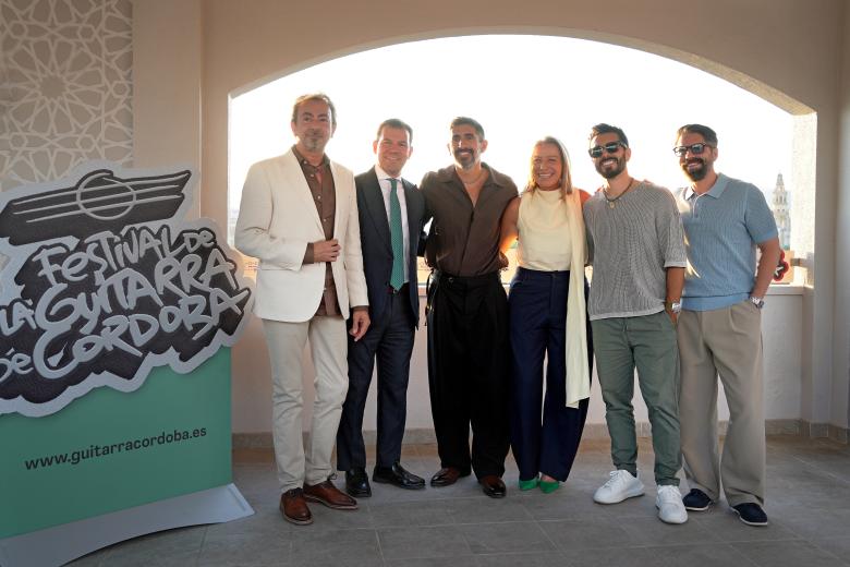 Presentación del 45º Festival de la Guitarra de Córdoba en la terraza panorámica del Hotel Hesperia