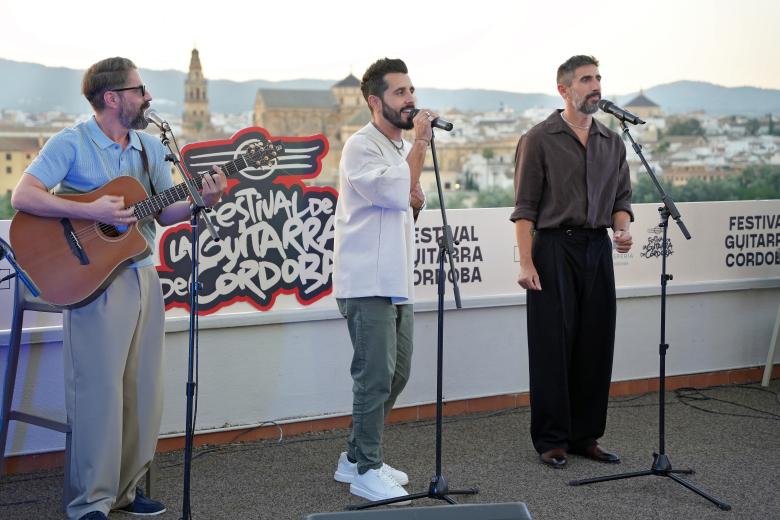 Presentación del 45º Festival de la Guitarra de Córdoba en la terraza panorámica del Hotel Hesperia