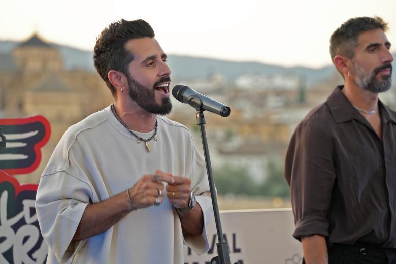 Presentación del 45º Festival de la Guitarra de Córdoba en la terraza panorámica del Hotel Hesperia