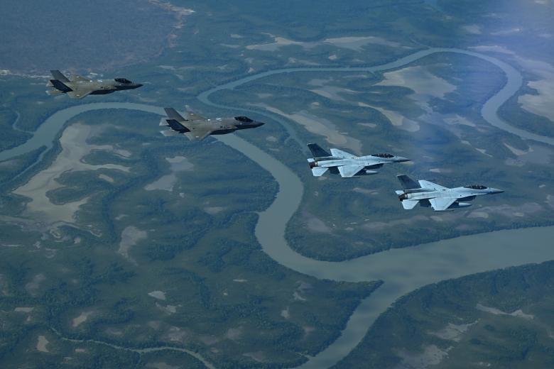 La Royal Australian Air Force y aviones de combate de la República de Corea surcaron los cielos sobre el Territorio del Norte en un Vuelo de Amistad durante el Ejercicio Pitch Black 26, rindiendo homenaje a una asociación que comenzó hace más de 70 años durante la Guerra de Corea