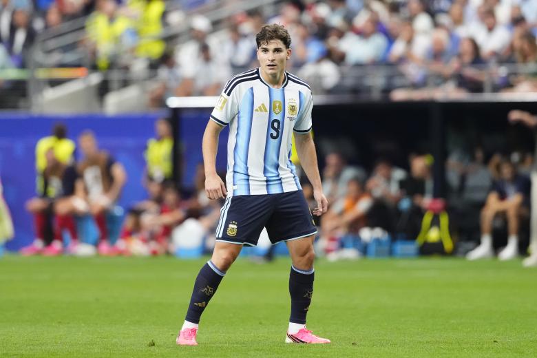 (Foto de ARCHIVO)
Julian Alvarez of Argentina looks on during the FIFA World Cup 2026 Group J match between Argentina and Austria at Dallas Stadium on June 22, 2026 in Arlington, Texas.

Jose Breton / AFP7 / Europa Press
22/6/2026 ONLY FOR USE IN SPAIN