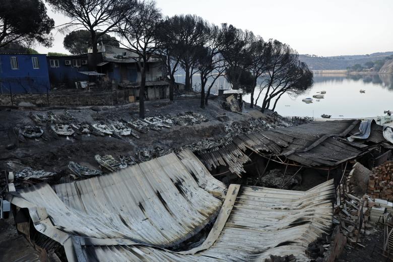 Imágenes de los estragos del fuego a su paso por el Pantano de San Juan