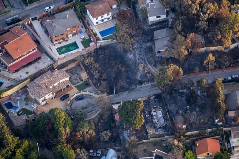 Imagen de la  Urbanización El Club es un área residencial de chalets independientes situada en el municipio de Navas del Rey, en la comarca de la Sierra Oeste de la Comunidad de Madrid, tras los incendios de las últimas semanas.