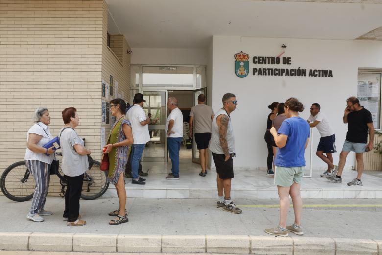 La decisión responde a la planificación preventiva del operativo y de una medida de anticipación para que el alejamiento se realice con tiempo, de forma ordenada, serena y con total seguridad, ya que la prioridad del Plan siempre es la protección de las personas