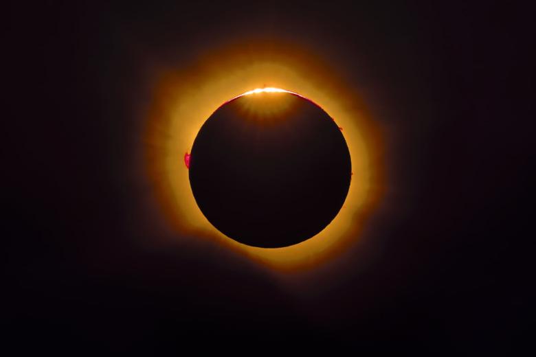 El eclipse total de Sol, desde Comarruga (Tarragona)