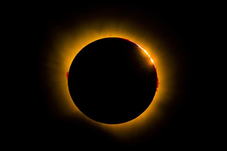 El eclipse total de Sol, desde Comarruga (Tarragona)