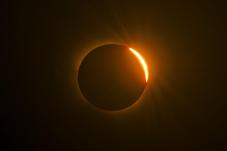 El eclipse total de Sol, desde Comarruga (Tarragona)