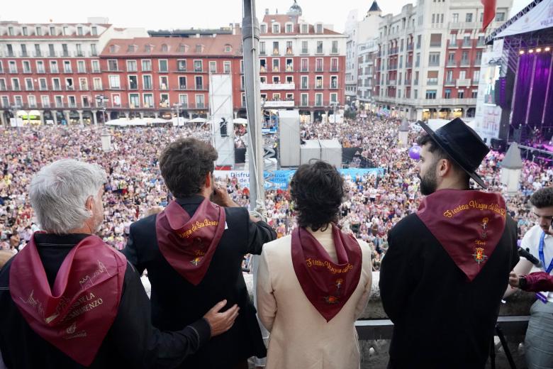 Pregón de las fiestas en honor a la Virgen de San Lorenzo a cargo de Siloé