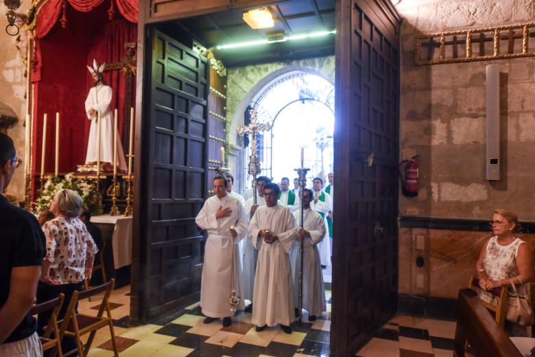 Toma de posesión como párroco en San Nicolás por parte de Jesús Daniel Alonso Porras