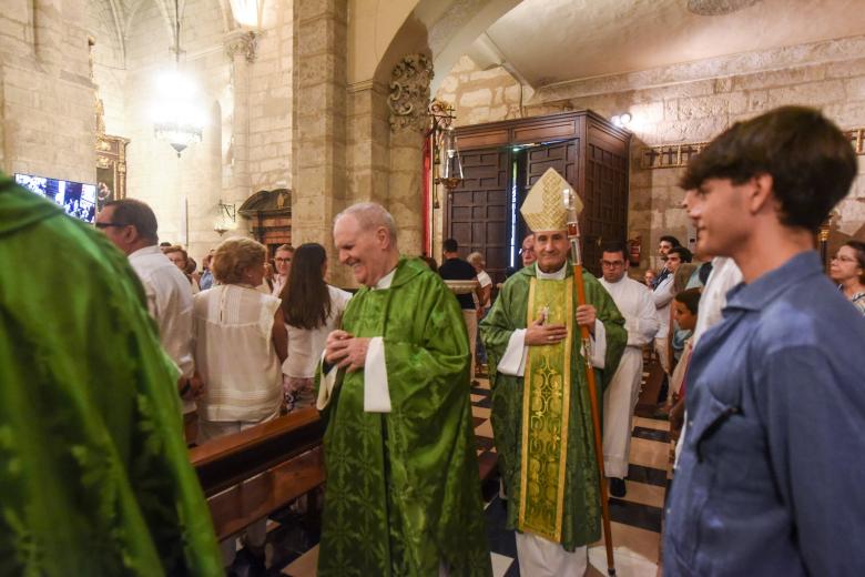 Toma de posesión como párroco en San Nicolás por parte de Jesús Daniel Alonso Porras