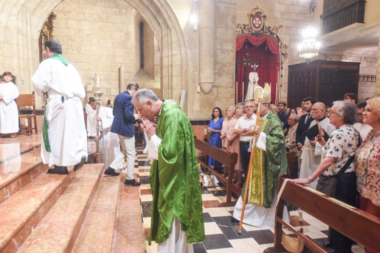 Toma de posesión como párroco en San Nicolás por parte de Jesús Daniel Alonso Porras