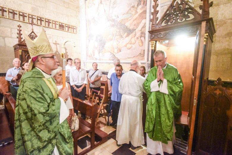 Toma de posesión como párroco en San Nicolás por parte de Jesús Daniel Alonso Porras