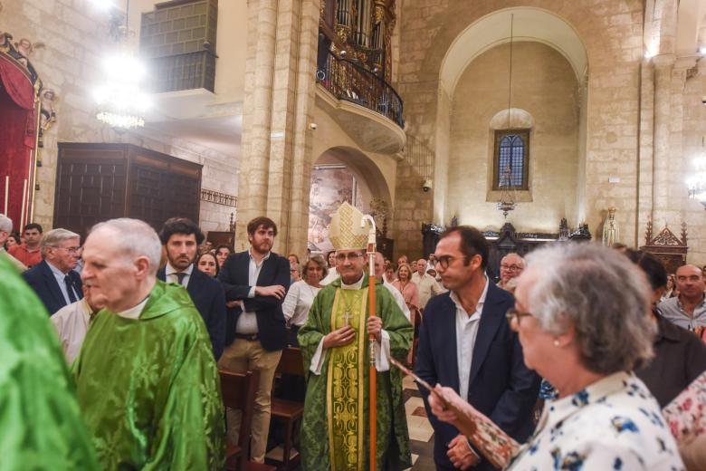 Toma de posesión como párroco en San Nicolás por parte de Jesús Daniel Alonso Porras