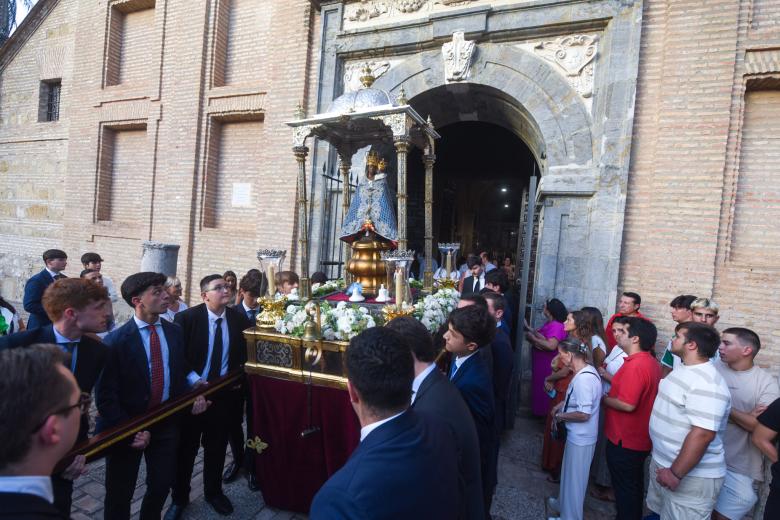 Procesión de la Fuensanta hacia la Catedral de Córdoba