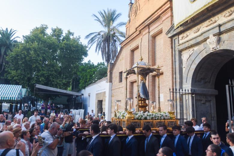 Procesión de la Fuensanta hacia la Catedral de Córdoba