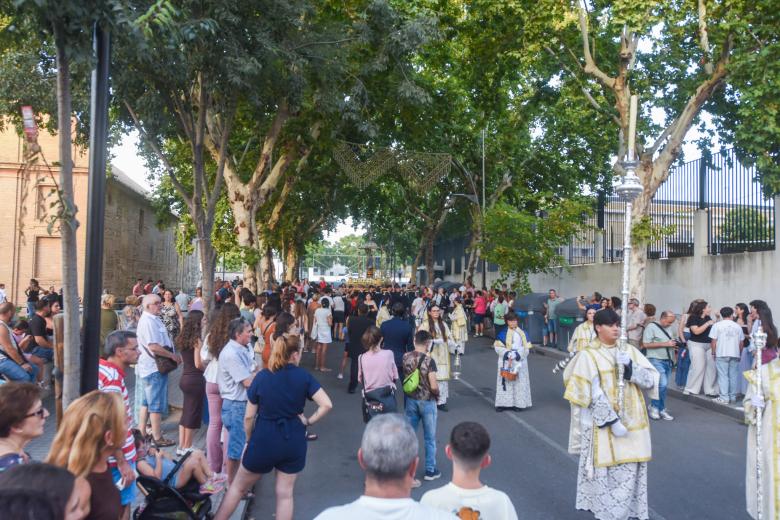 Procesión de la Fuensanta hacia la Catedral de Córdoba