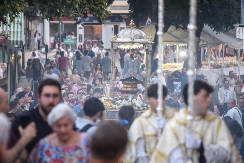 Procesión de la Fuensanta hacia la Catedral de Córdoba