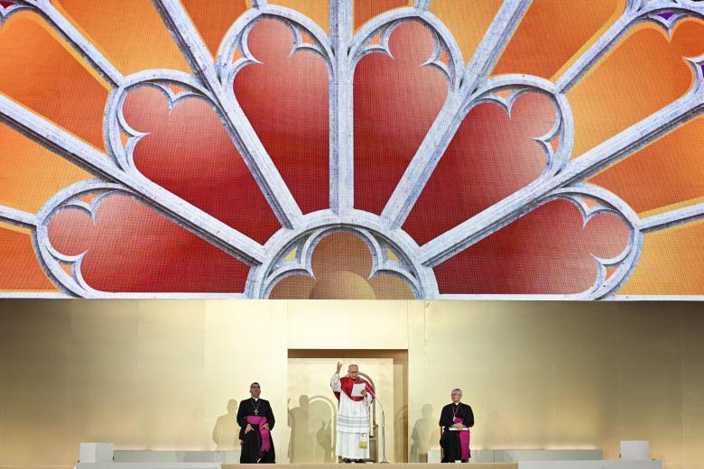 El Papa durante el encuentro en Estadio de Francia en Saint Denis