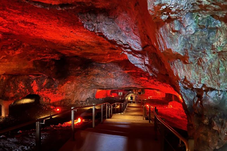 La Cueva de Sedecías