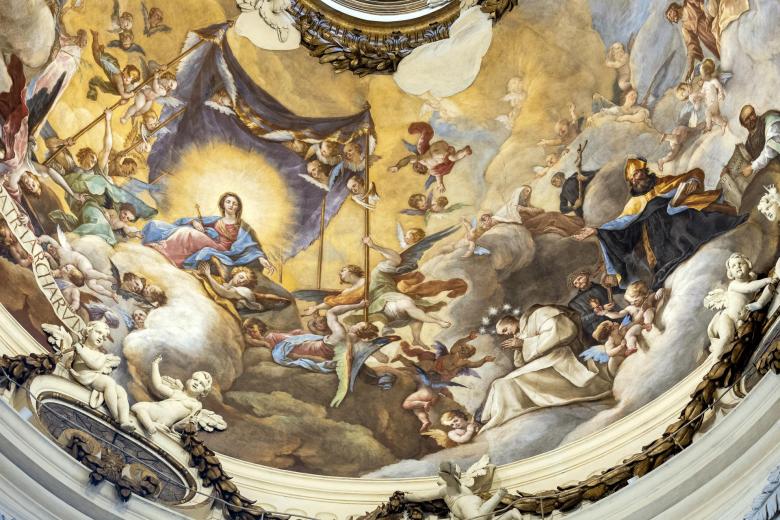 La intervención ha abordado tanto los elementos arquitectónicos como los pictóricos y funcionales asociados a la cúpula, permitiendo garantizar su conservación a largo plazo y mejorar su contemplación por parte de visitantes y fieles. Se ha contado con un equipo de nueve restauradores durante un periodo de tiempo aproximado de siete meses. Gracias a estos trabajos, es posible apreciar de nuevo la luminosidad original de la obra, la profundidad de sus colores y la extraordinaria calidad técnica de Ramón Bayeu, considerado uno de los grandes fresquistas españoles del siglo XVIII. Asimismo, la restauración ha contribuido a poner de manifiesto la complejidad compositiva de la escena y la riqueza de los detalles que caracterizan esta obra maestra del arte mural aragonés.