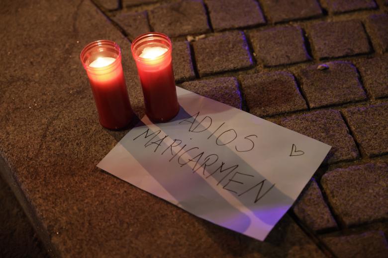 Homenajes a Maricarmen por los acampados en la Puerta del Sol