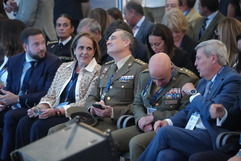 Clausura del Congreso de la Industria de la Defensa Indudef 2026 en Córdoba, presidida por Felipe VI