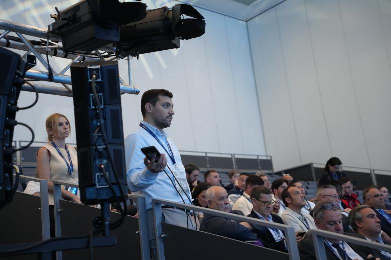 Clausura del Congreso de la Industria de la Defensa Indudef 2026 en Córdoba, presidida por Felipe VI