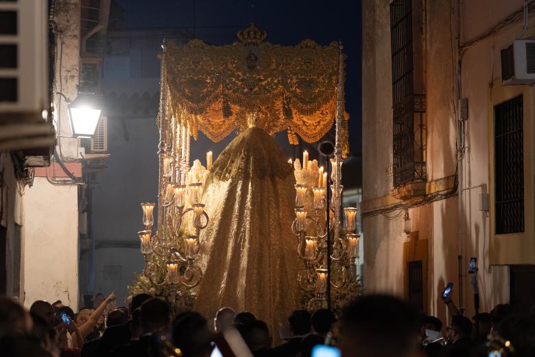 Procesión de la Virgen de la Alegría en Córdoba