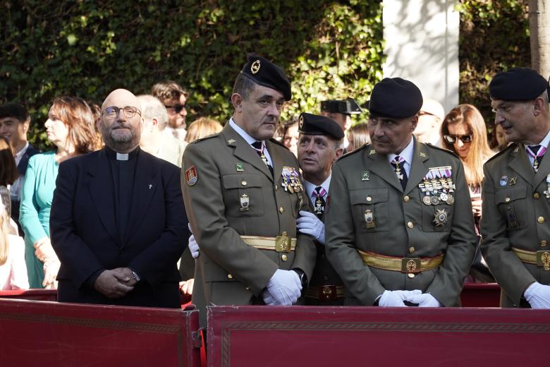 Desfile y actividades por el Día del Pilar y la Hispanidad en Córdoba