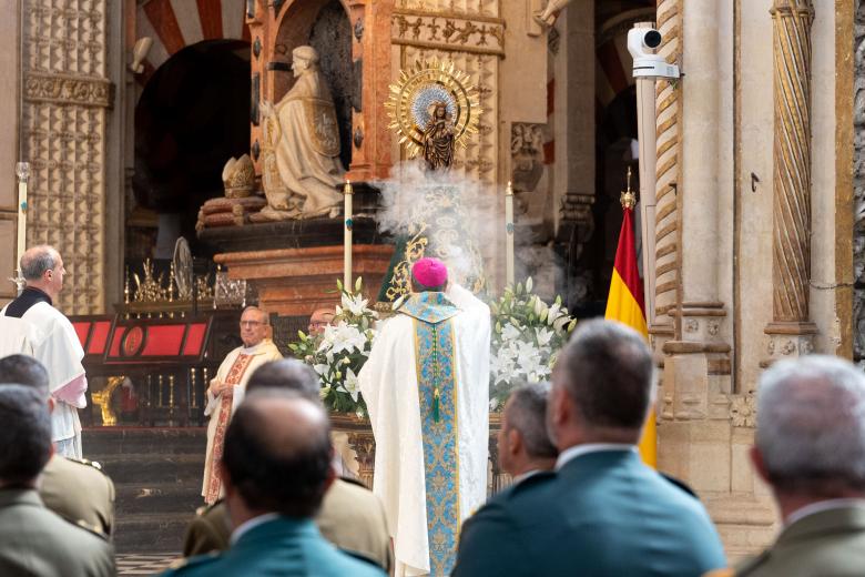 Misa por el Día del Pilar en la Catedral de Córdoba