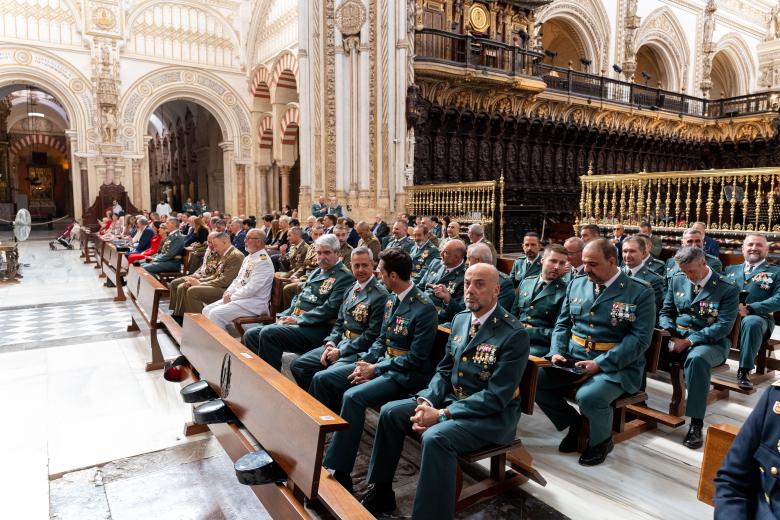 Misa por el Día del Pilar en la Catedral de Córdoba