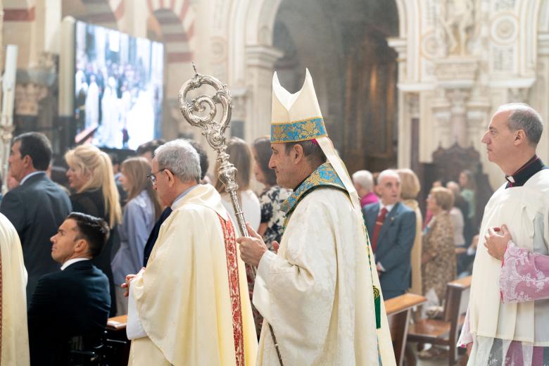 Misa por el Día del Pilar en la Catedral de Córdoba