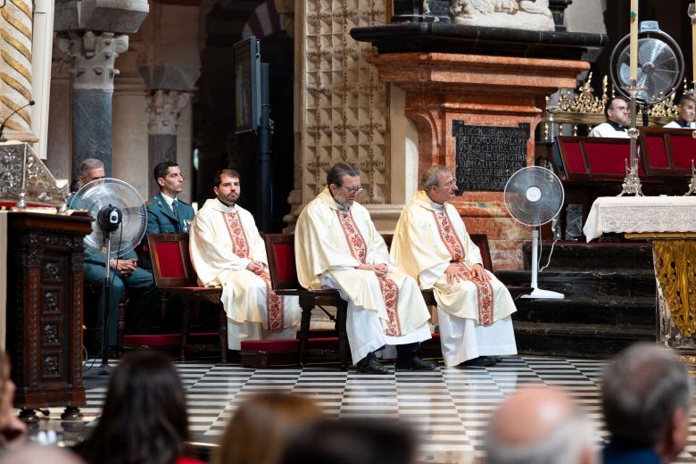 Misa por el Día del Pilar en la Catedral de Córdoba