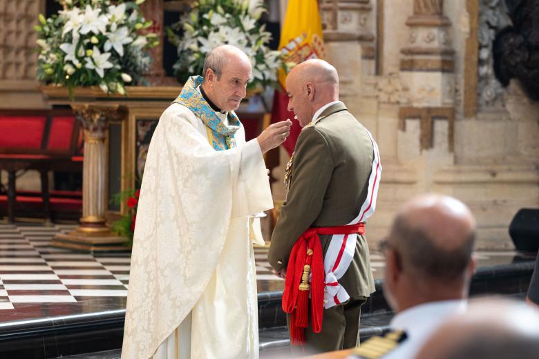 Misa por el Día del Pilar en la Catedral de Córdoba