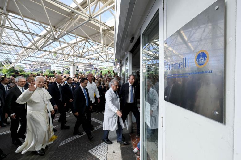 A general view shows the Gemelli University Hospital in Rome where Pope Leo XIV has been admitted ahead of an operation to remove a lump from his lung on October 13, 2026. (Photo by Alberto PIZZOLI / AFP)