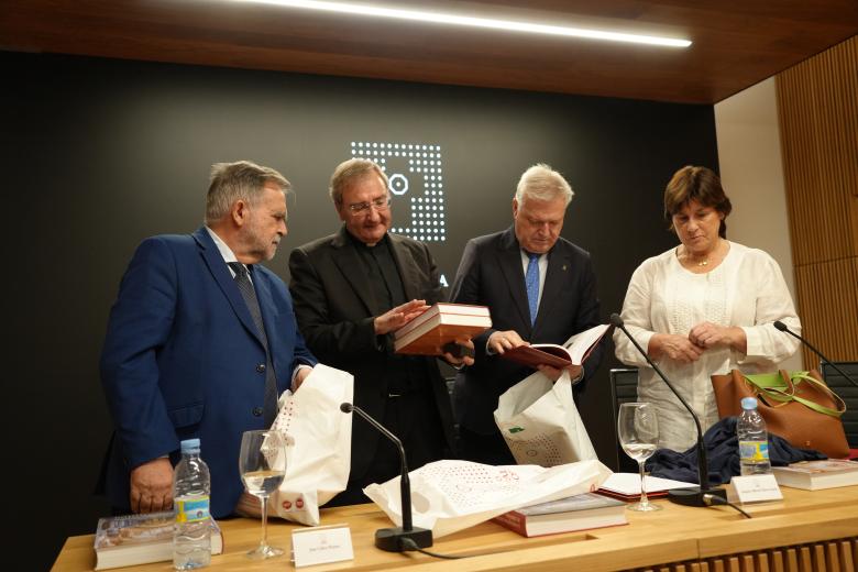Presentación del nuevo libro sobre la Mezquita-Catedral de Córdoba