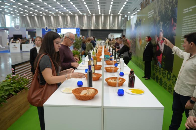 La III Feria Alimentaria ‘Sabor a Córdoba’ reúne a 63 empresas de la provincia en el CEFC hasta el domingo.