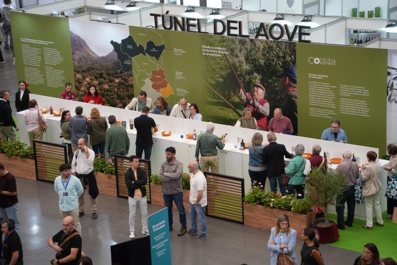 La III Feria Alimentaria ‘Sabor a Córdoba’ reúne a 63 empresas de la provincia en el CEFC hasta el domingo.