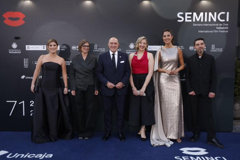 Invitados en la alfombra de la 71 Semana Internacional de Cine de Valladolid