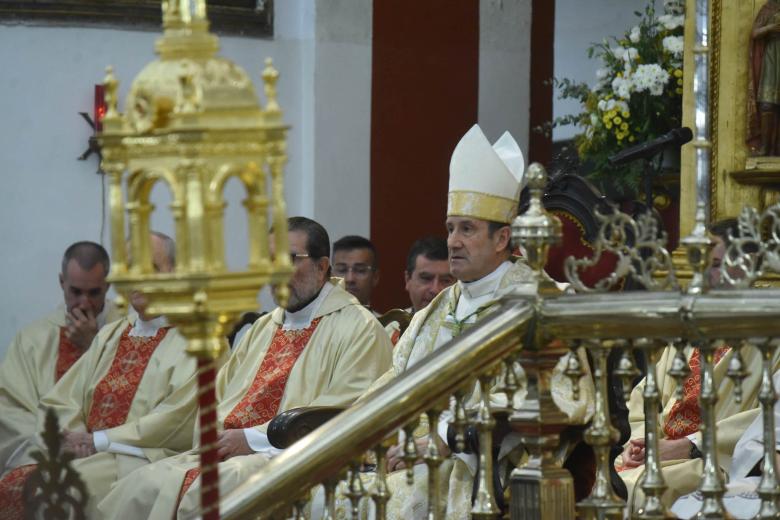 Misa en el Juramento de San Rafael y vuelta del triunfo restaurado al Alpargate