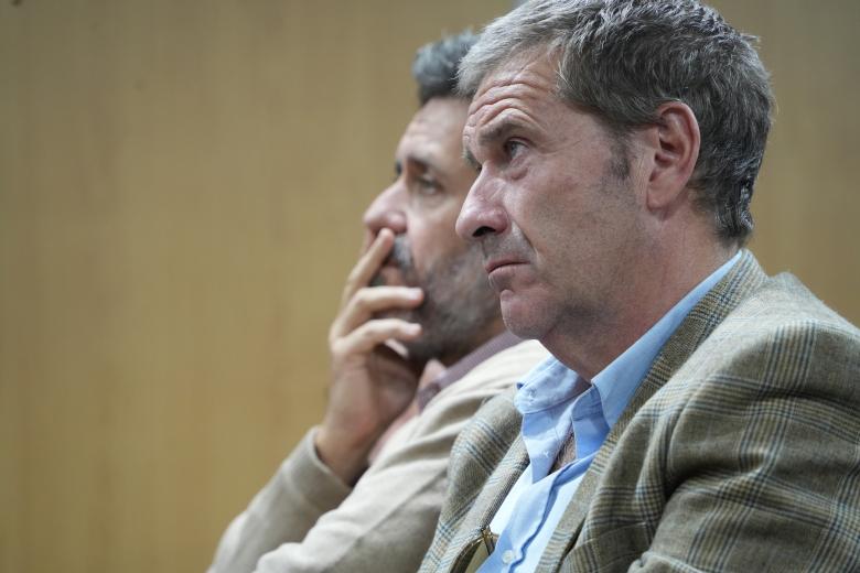 El libro de Álvaro García de Luján ha sido presentado por Antonio Cuesta, editor de Almuzara, y Rafael González, de La Voz de Córdoba